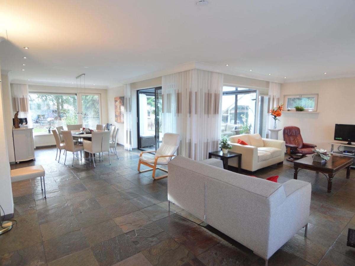 Stunning Villa In Venhorst With Sauna 외부 사진